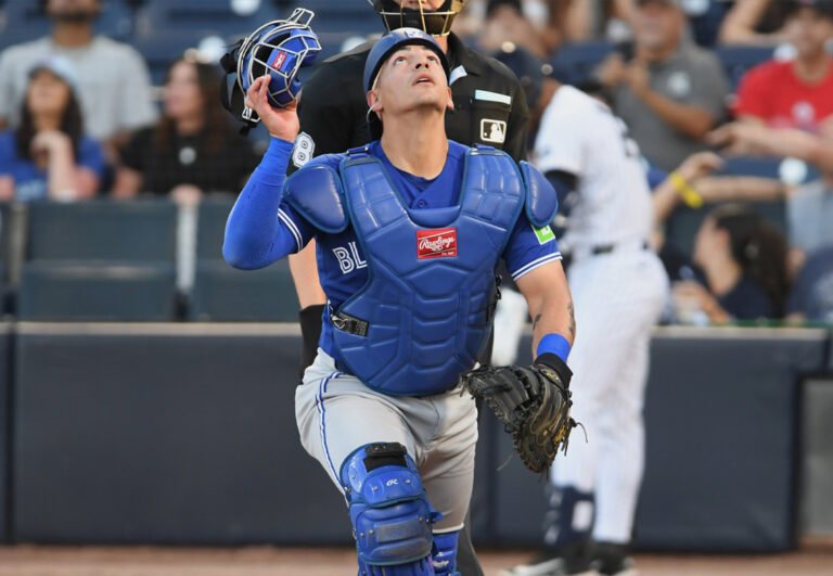 Brandon Valenzuela fue llamado y debutará en Grandes Ligas.